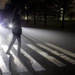 DIGITAL LIGHT: Mit der neuen HD-Scheinwerfergeneration von Mercedes-Benz lassen sich hochauflösende Projektionen auf die Straße projizieren. So kann das Fahrzeug andere Verkehrsteilnehmer warnen und mit ihnen kommunizieren.Erkennt das System Fußgänger am Straßenrand, kann das Auto beispielsweise einen Zebrastreifen als Signal zur sicheren Überquerung auf die Straße beamen.
 ;
DIGITAL LIGHT: The new generation of HD headlamps from Mercedes-Benz can project high-resolution images onto the road surface. Consequently, the vehicle can warn other road users and communicate with them. For instance, if the vehicle identifies pedestrians at the side of the road, the vehicle can project a zebra crossing onto the road surface as a signal to safely cross the road.
;