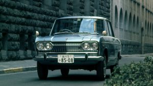 日産「スカイライン」の60年、全モデルを写真で振り返る① - 1966_1500Deluxe_S50D-2-source
