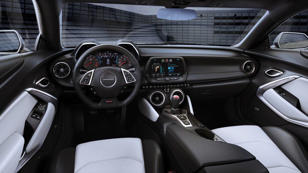 シボレー新型「カマロ」のプレビューツアーにバンブルビーが登場！ - 
