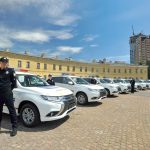 04-02_Mitsubishi_outlander