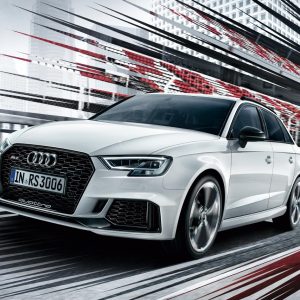ノーマル系に続き……
新型アウディRS3スポーツバックが登場！