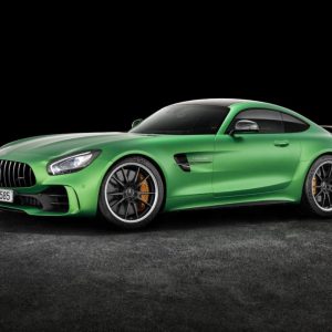 真性ロードゴーイングレーサーが追加
メルセデスAMG GT Rが発売！