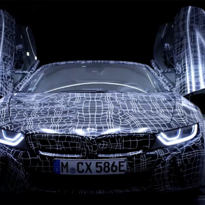肝心なところは見えませんが……
BMW i8ロードスターの動画が公開！