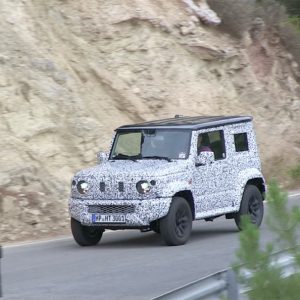 【スクープ】
次期型「ジムニー」の走行シーンを動画で入手！ 力強い加速とスムーズな走りがわかる!!